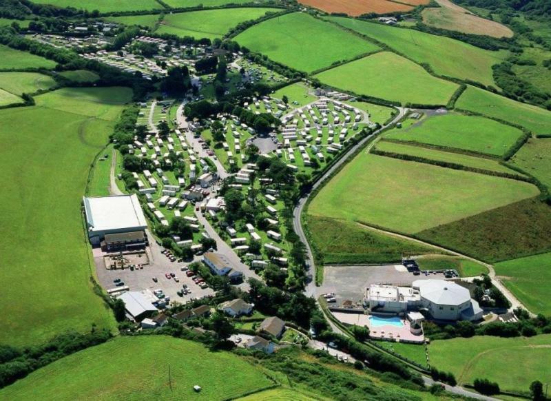 Newquay Bay Porth Caravan酒店 外观 照片