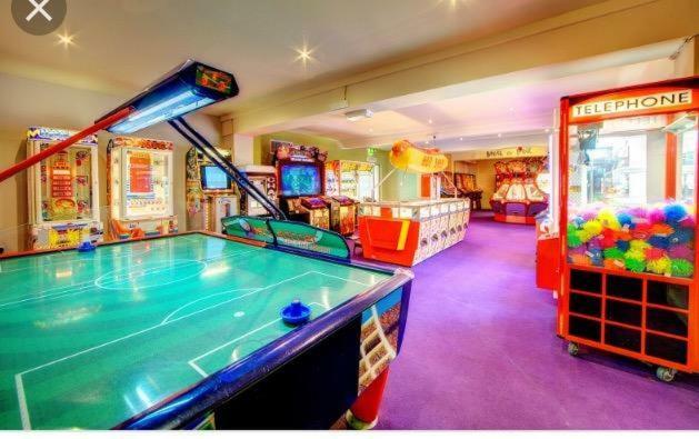 Newquay Bay Porth Caravan酒店 外观 照片